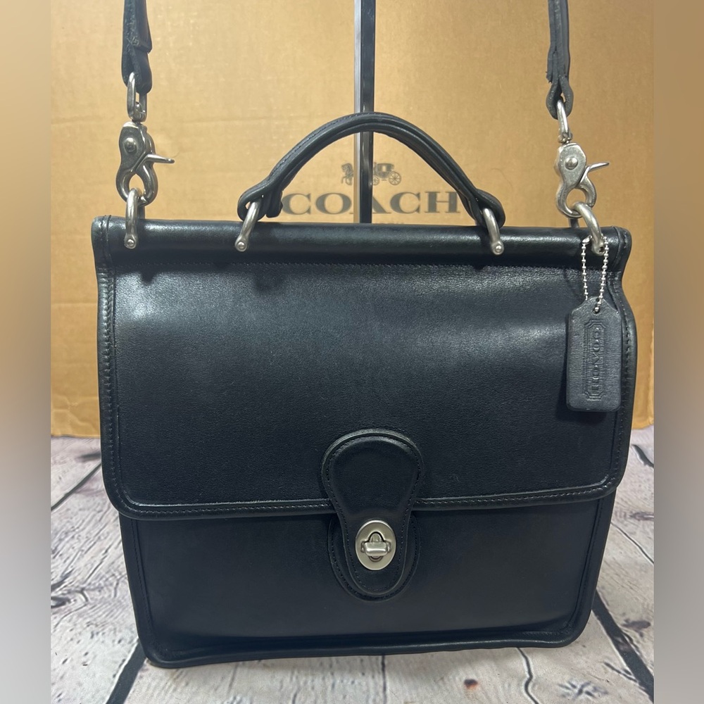Vintage Coach 9927 Willis Bag Black Leather Silver Hardware NICE COND!
